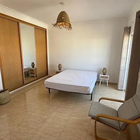 Nyaraló Bs House - Manta Rota